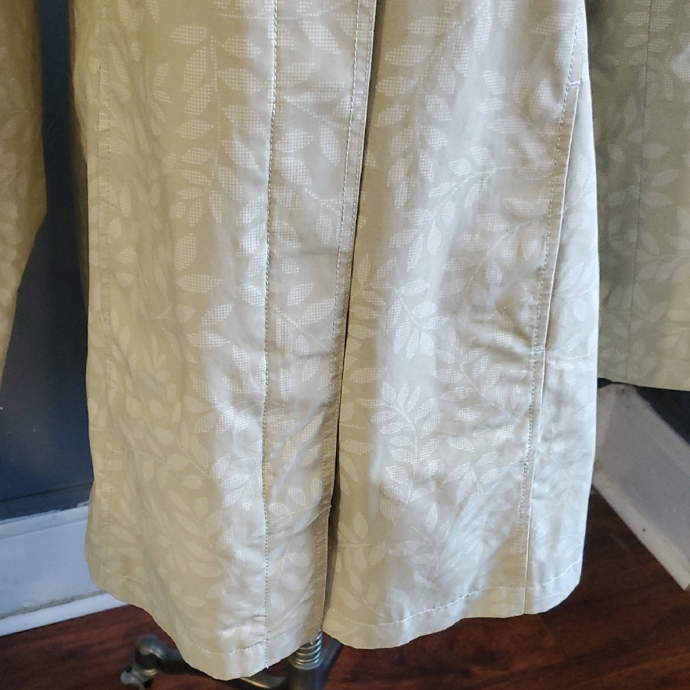 Eddie Bauer Light Tan Trench Coat - Picture 9 of 16